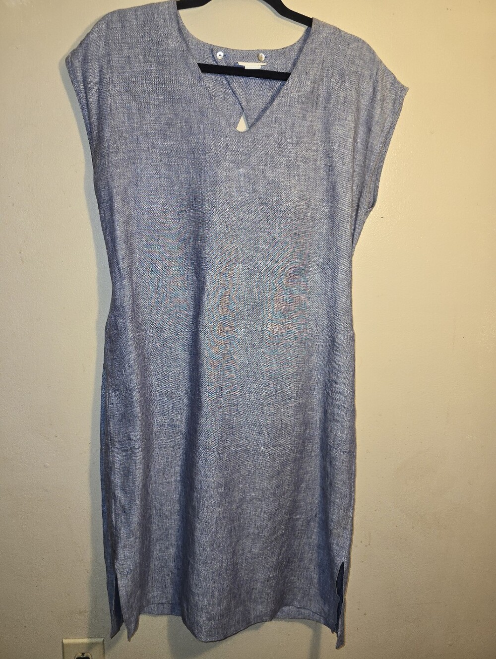 Adrienne Vittadini Light Blue Sleeveless Shift Midi Dress